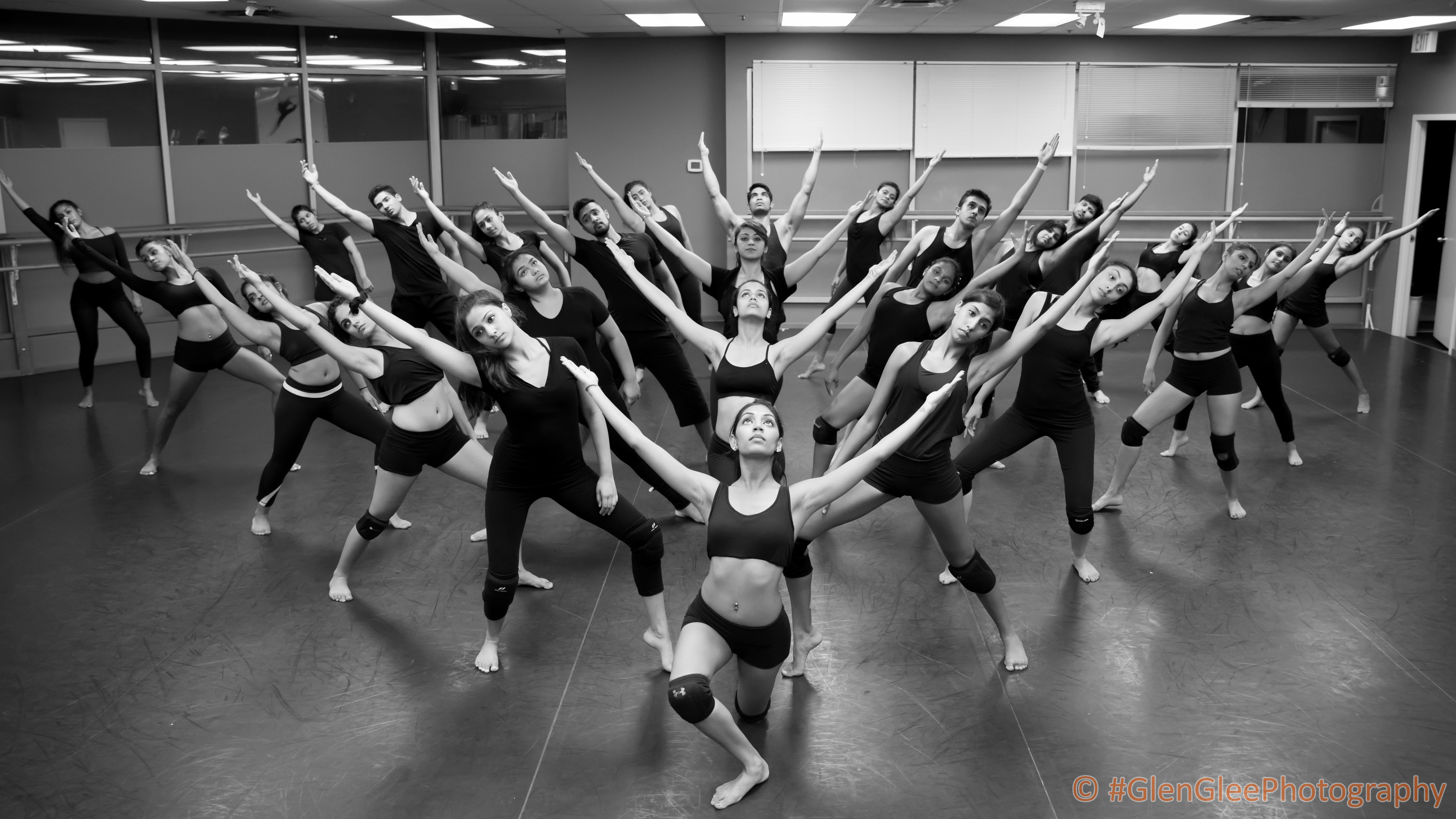 Shiamak Brings “ConfiDance” to Vancouver!