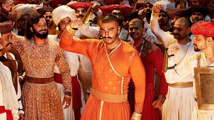 Kriti Sanon & Arjun Kapoor celebrates valour in new song Mann Mein Shiva from Panipat