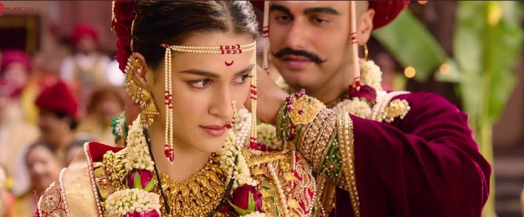 Kriti Sanon & Arjun Kapoor in new song, Sapna Hai Sach Hai from Panipat