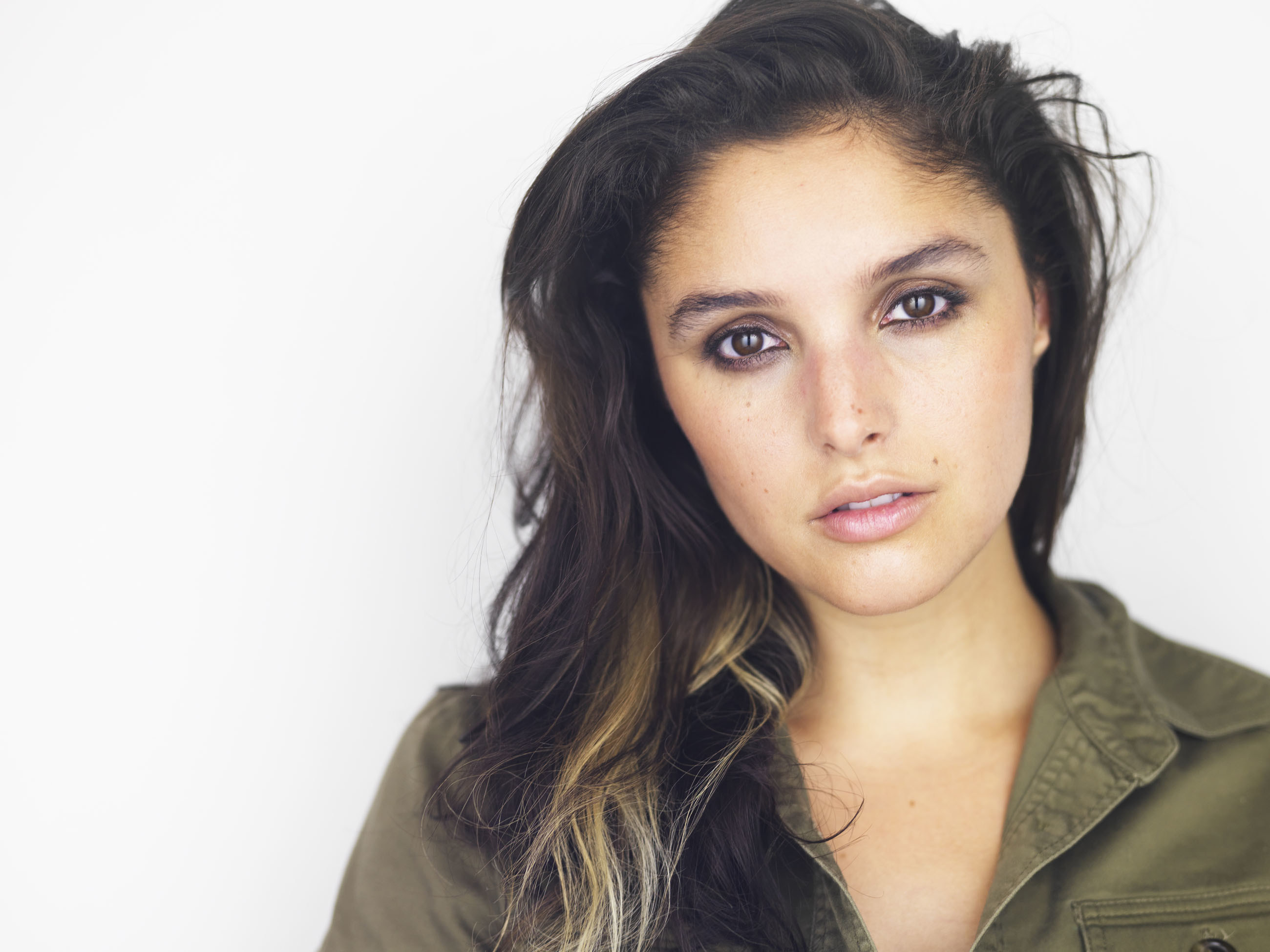 Breakout Star Sheila Houlahan Featured in Warner Bros Film “The Little Things”