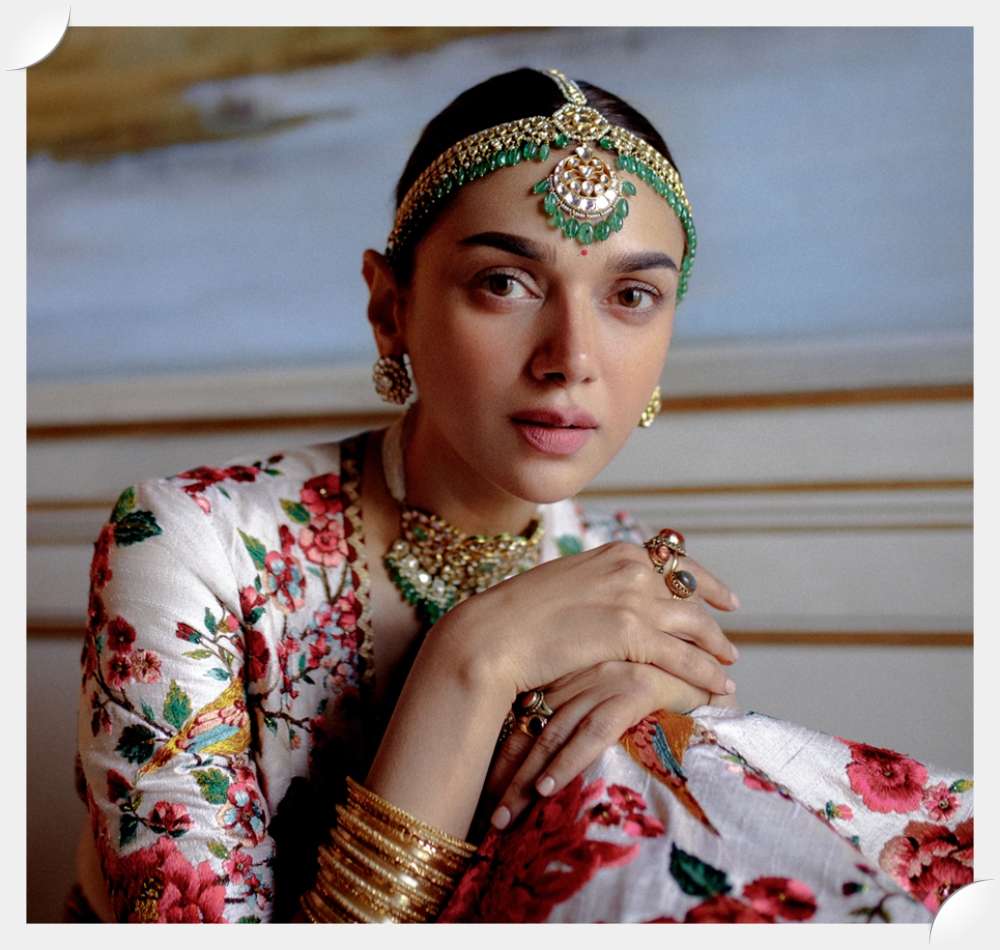 Leading Bridal Publication, KHUSH WEDDING, collaborates with eminent couturier, SABYASACHI, for debut ISSUE of 2021