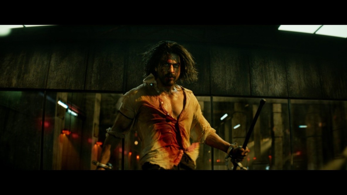 SRK is back to reign over Bollywood