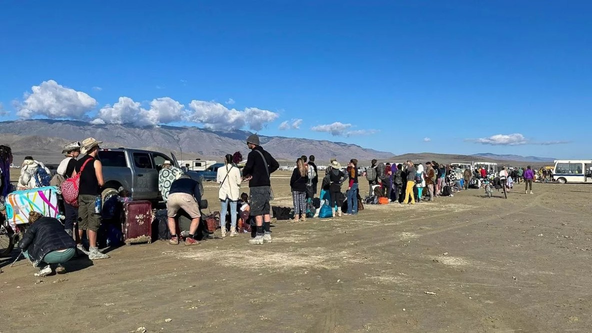 Burning Man Festival exodus begins as weather improves; organisers issue safety warningsBurning Man Festival exodus begins as weather improvesBurning Man Festival exodus begins as weather improves; organisers issue safety warnings