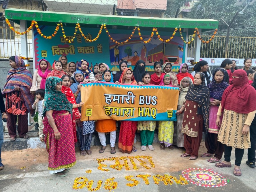 In a community-driven initiative, Greenpeace India and Delhi’s Sunder Nagri residents unite to install sustainable bus shelter, inaugurated by MLA Rajendra Pal