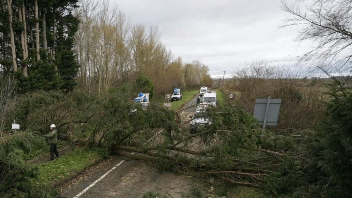 Storm Darragh leaves thousands in darkness; flood alerts continue across England and Wales
